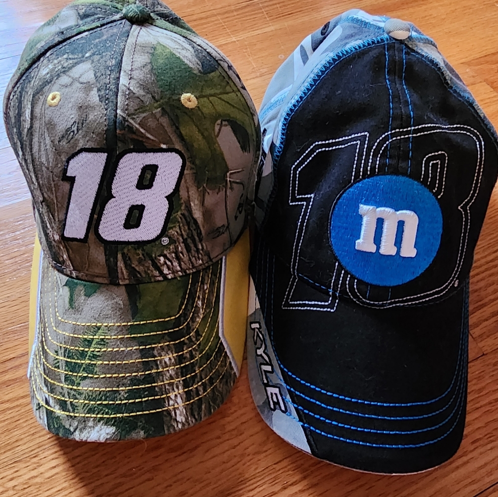 2 Kyle Busch Hats